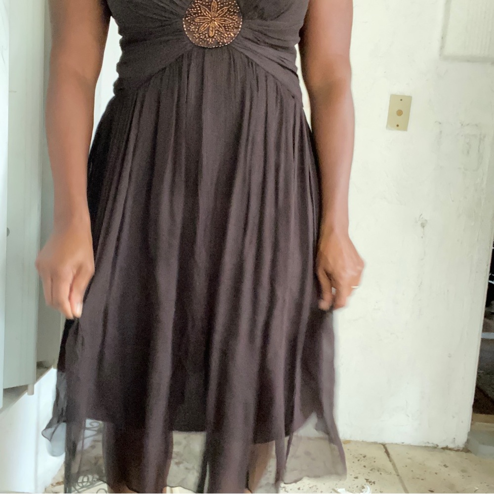 Maggy London Brown Silk Chiffon Beaded V Neck Sleeveless Midi Knee Length Dress! - Picture 4 of 6